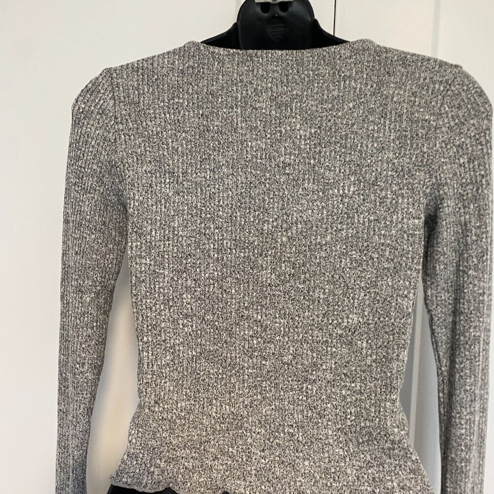 NWT Garage Salt & Pepper Grey Ribbed Tie Front Crop Top Women's Size Small - Picture 4 of 6